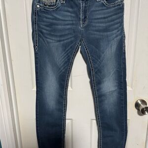 Rock Revival Women's Sherry Skinny Jeans size 30 with Contrast Stitching
